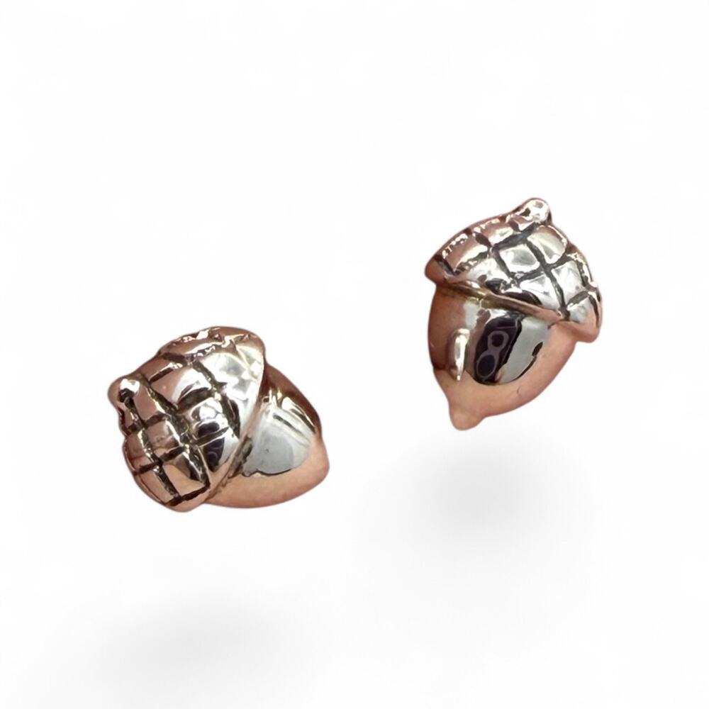 Small Acorn Post Stud Earrings 925 Sterling Silver Mighty Oak Nuts Squirrel